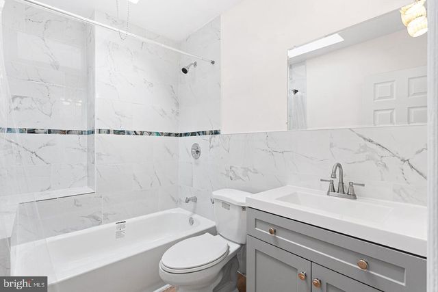 2042 S CECIL ST, Philadelphia, PA 19143