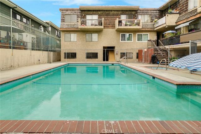 15516 Nordhoff Street 217, North Hills, CA 91343