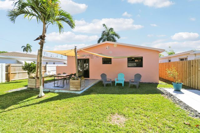 1621 N L Street, Lake Worth Beach, FL 33460
