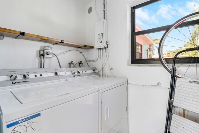 1621 N L Street, Lake Worth Beach, FL 33460