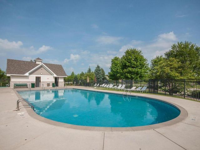 10165 Indigo Drive, Eden Prairie, MN 55347