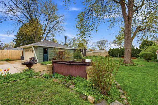 2817 103rd STREET, West Allis, WI 53227