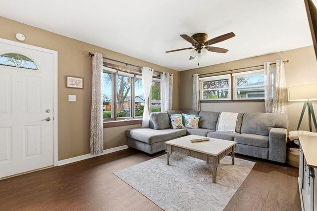 2817 103rd STREET, West Allis, WI 53227
