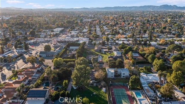 7630 Jellico, Northridge (los Angeles), CA 91325