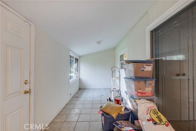 7630 Jellico, Northridge (los Angeles), CA 91325