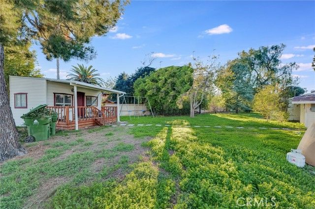 7630 Jellico, Northridge (los Angeles), CA 91325