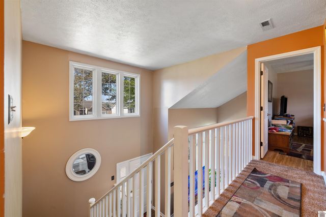 104 Fairview Drive, Mayfield, KY 42066