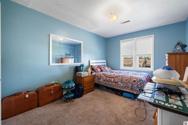 104 Fairview Drive, Mayfield, KY 42066