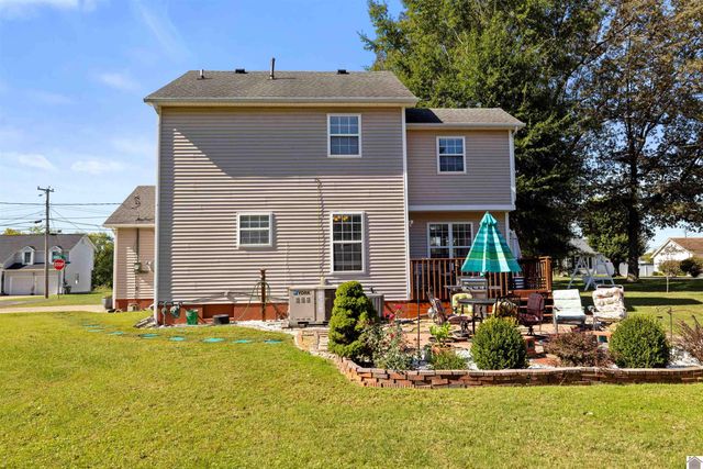 104 Fairview Drive, Mayfield, KY 42066