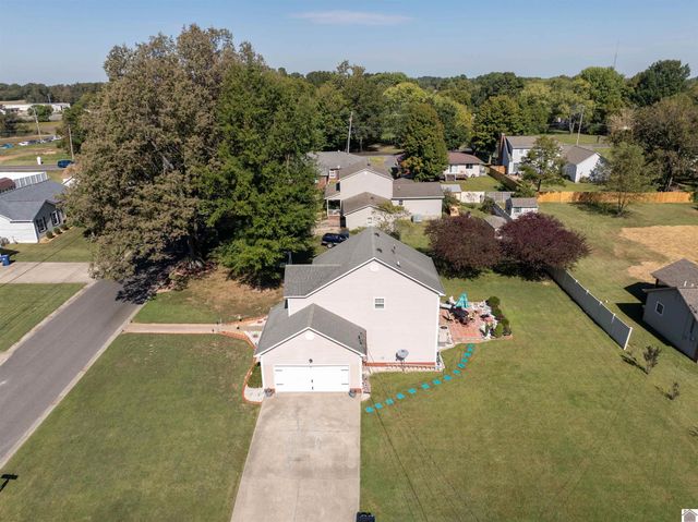 104 Fairview Drive, Mayfield, KY 42066