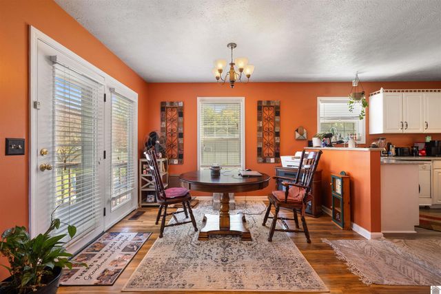 104 Fairview Drive, Mayfield, KY 42066