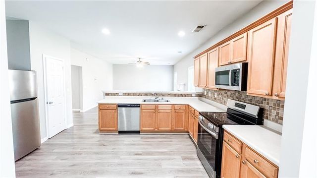 4387 Savannah Drive, Atlanta, GA 30349