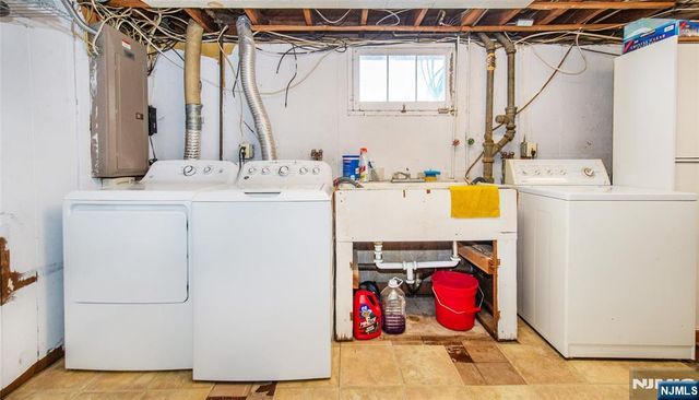 38 George Street, Saddle Brook, NJ 07663