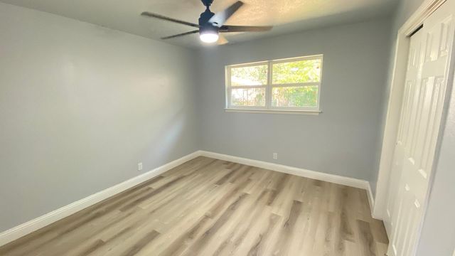 1016 Keith Drive, Hurst, TX 76053