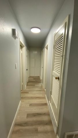 1016 Keith Drive, Hurst, TX 76053