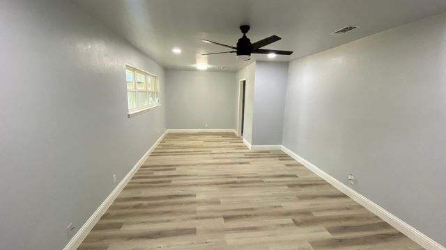 1016 Keith Drive, Hurst, TX 76053