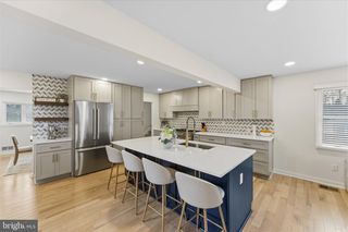 3804 RICHARDSON PL, Fairfax, VA 22030