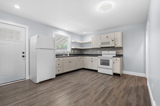 984 Miller Road, Gun Plain Twp, MI 49080