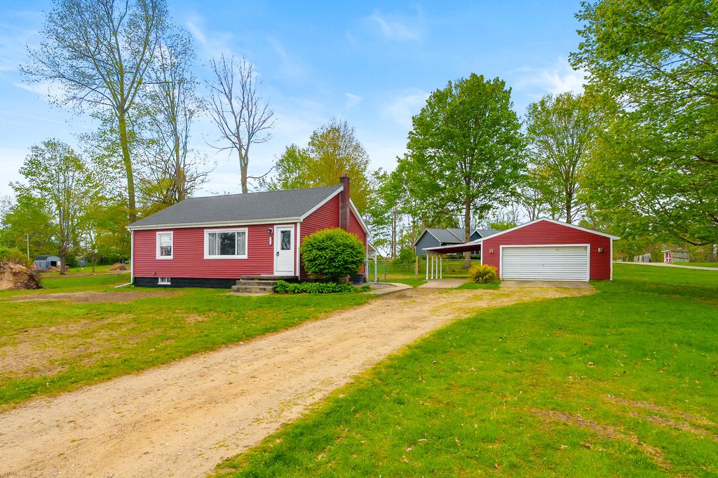 984 Miller Road, Gun Plain Twp, MI 49080