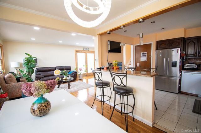 720 New York Avenue, Baldwin, NY 11510