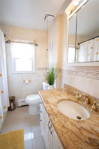 720 New York Avenue, Baldwin, NY 11510