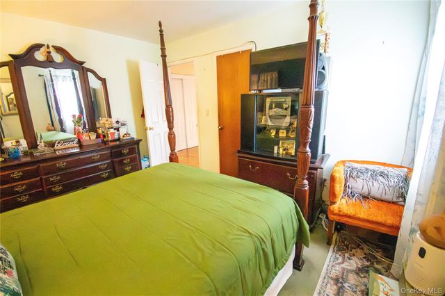 720 New York Avenue, Baldwin, NY 11510