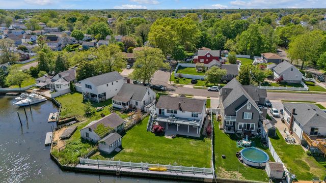 2397 Riverside Avenue, Seaford, NY 11783