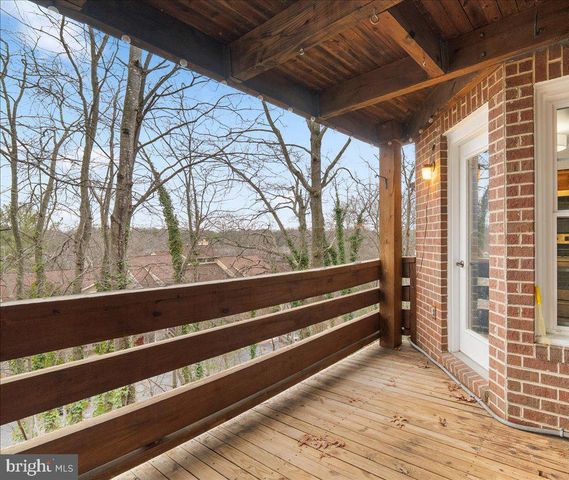 11146 BEAVER TRAIL CT, Reston, VA 20191