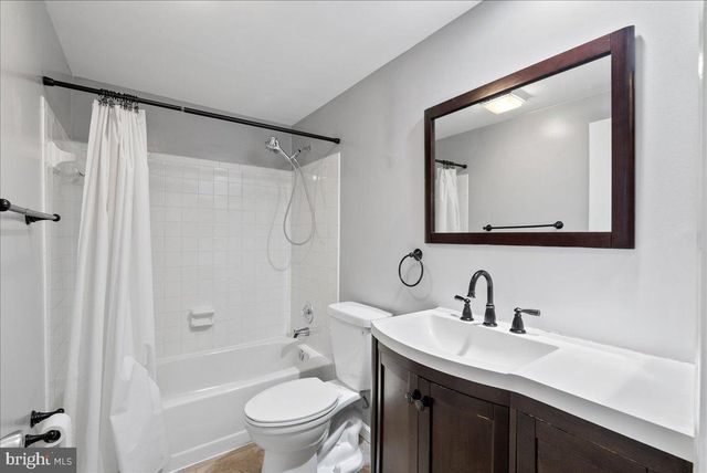 11146 BEAVER TRAIL CT, Reston, VA 20191