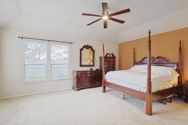 501 Maple Leaf Lane, Mckinney, TX 75071