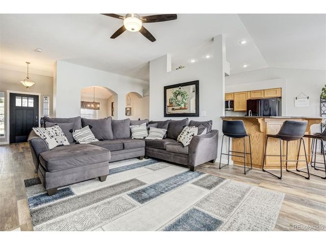 5423 Campglen Dr, Colorado Springs, CO 80906