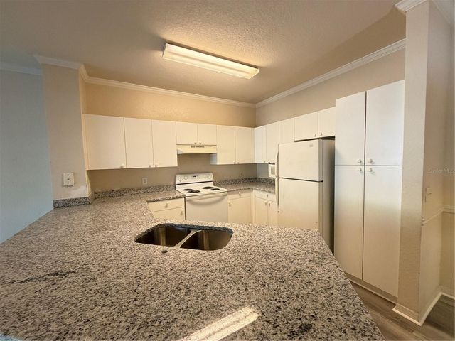 3561 CONROY ROAD 225, Orlando, FL 32839