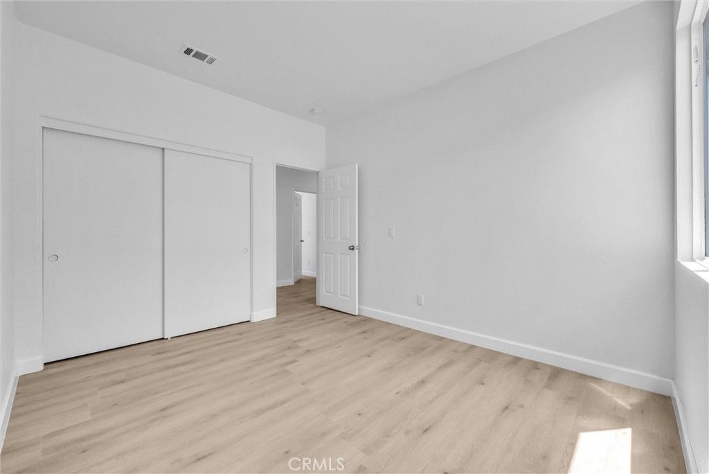 Image 20 of property listing at 13584 Kitty Hawk, Victorville, CA 92392