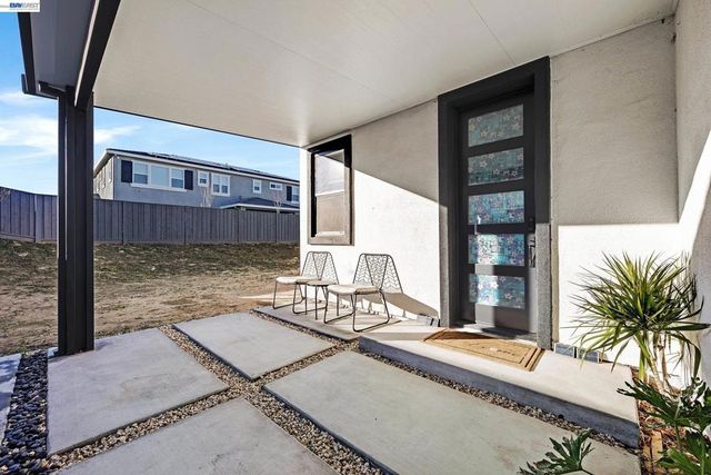 259 Eagle Nest Dr, Oakley, CA 94561