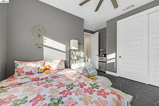 259 Eagle Nest Dr, Oakley, CA 94561