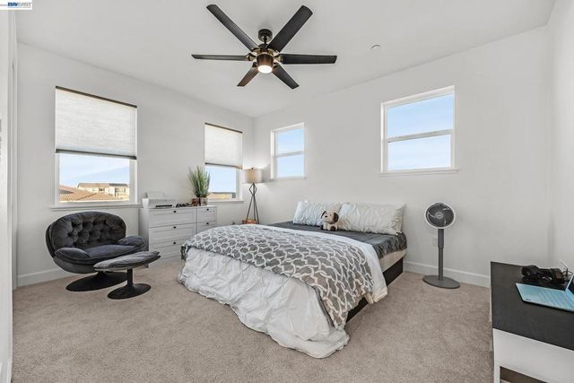 259 Eagle Nest Dr, Oakley, CA 94561