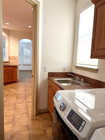 8604 Toro Creek CV, Austin, TX 78759