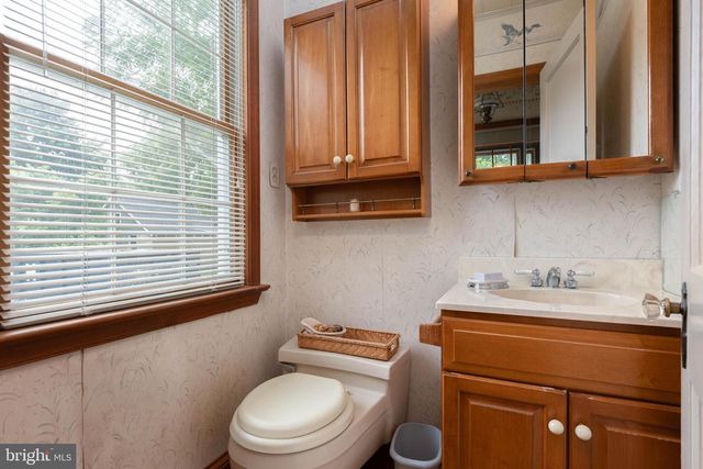 615 HAWKS BRIDGE ROAD, Carneys Point, NJ 08069