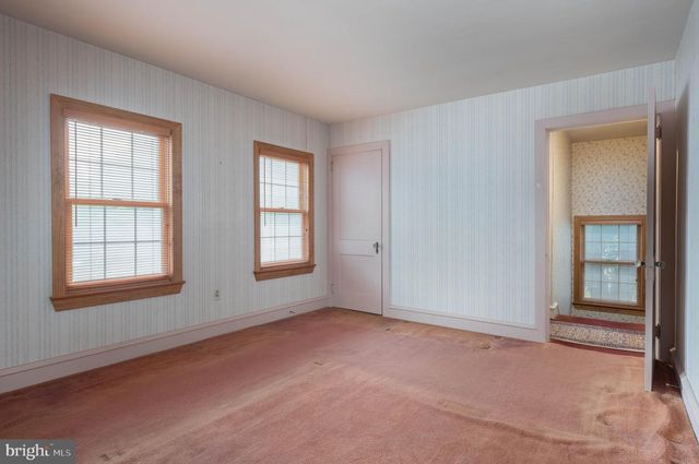 615 HAWKS BRIDGE ROAD, Carneys Point, NJ 08069