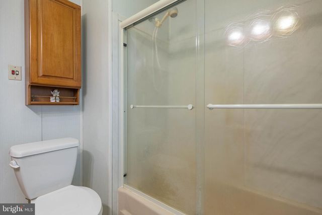 615 HAWKS BRIDGE ROAD, Carneys Point, NJ 08069