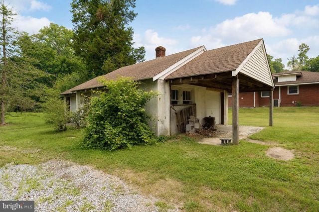 615 HAWKS BRIDGE ROAD, Carneys Point, NJ 08069