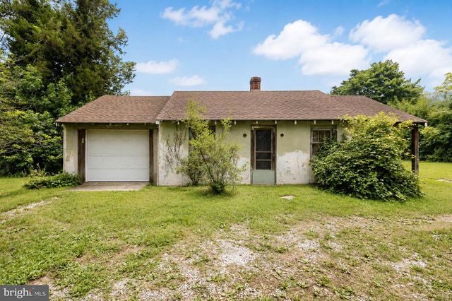 615 HAWKS BRIDGE ROAD, Carneys Point, NJ 08069