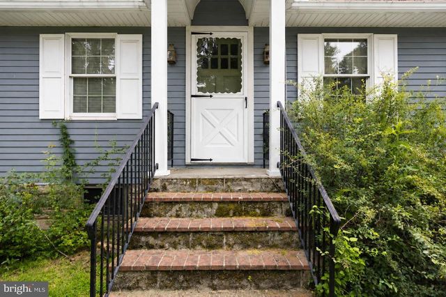 615 HAWKS BRIDGE ROAD, Carneys Point, NJ 08069