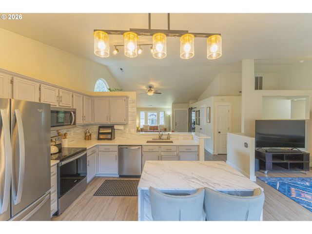 8409 Ne 15TH St, Vancouver, WA 98664