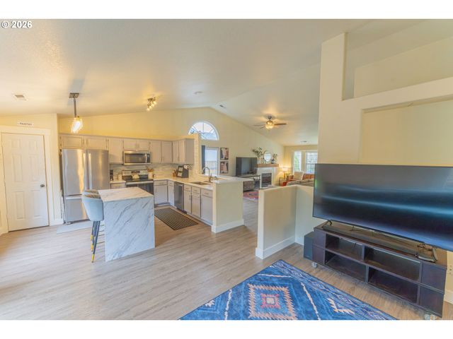 8409 Ne 15TH St, Vancouver, WA 98664