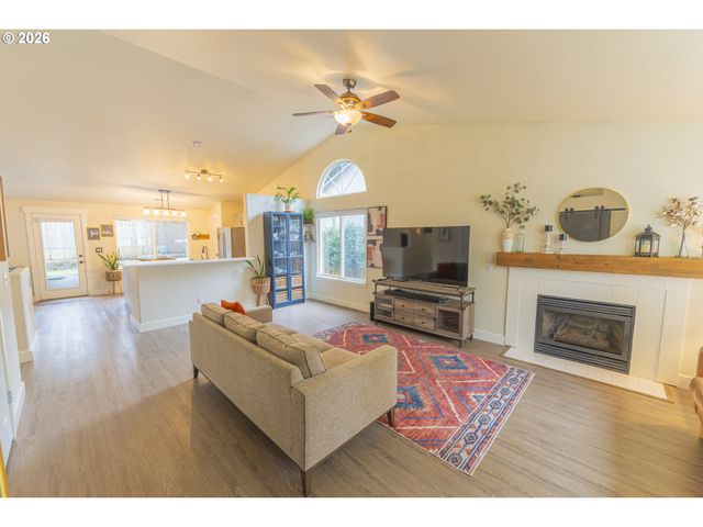 8409 Ne 15TH St, Vancouver, WA 98664