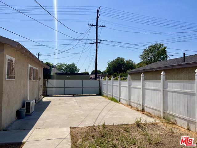 3009 Dalton Avenue, Los Angeles, CA 90018