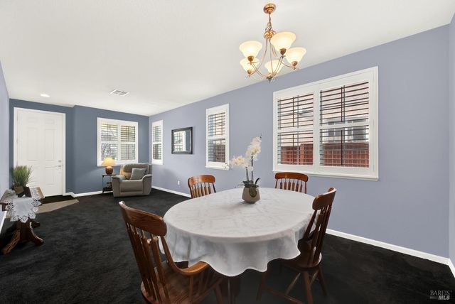 652 Greentree Cir, Fairfield, CA 94534