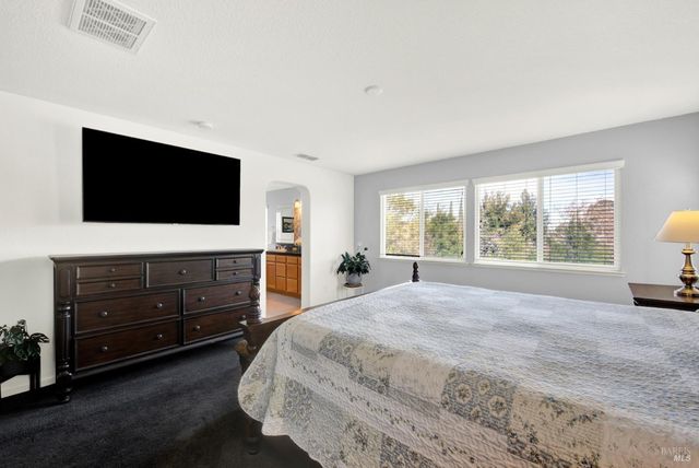 652 Greentree Cir, Fairfield, CA 94534