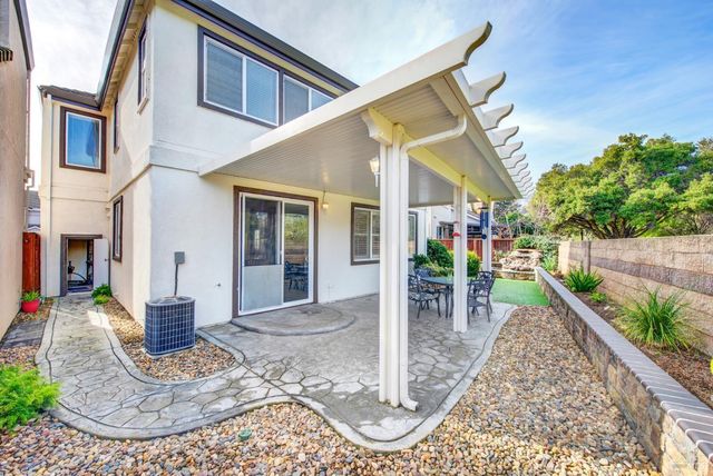 652 Greentree Cir, Fairfield, CA 94534